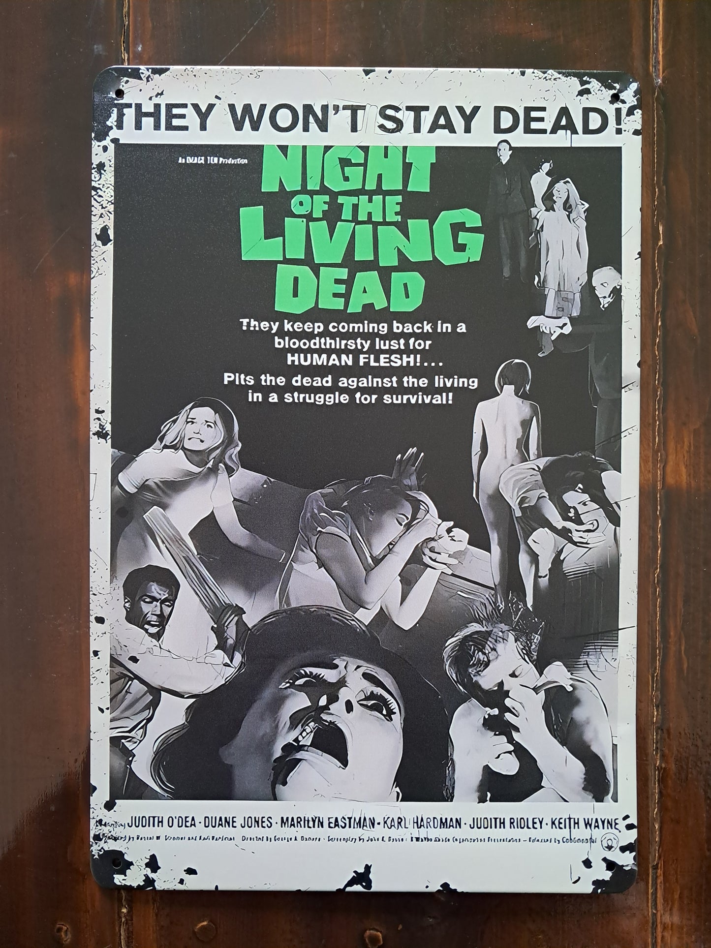 Διακοσμητικός πίνακας τοίχου "Night of the Living Dead (1968)"