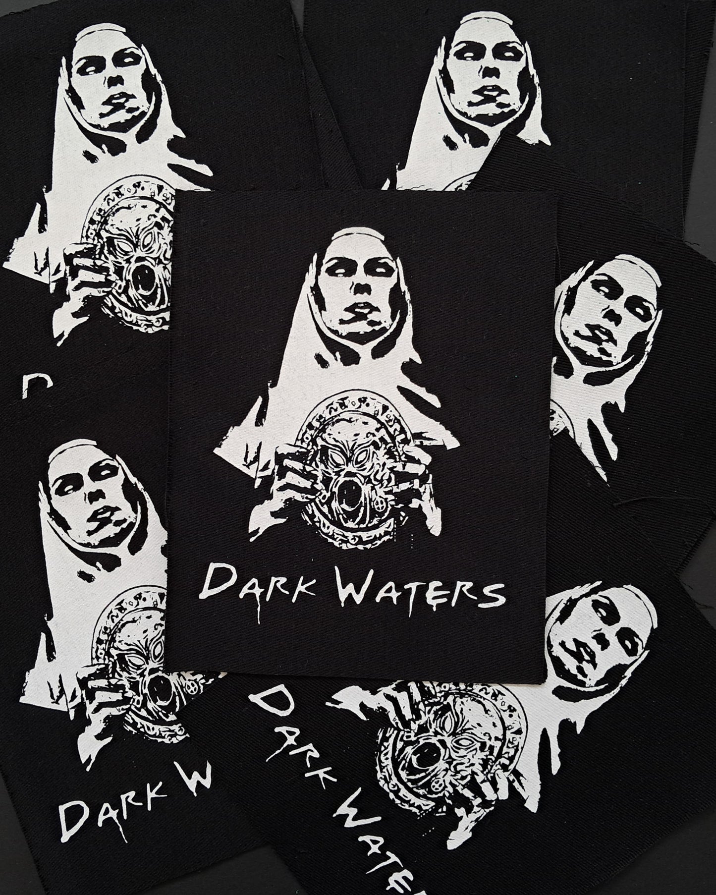 Patch "Dark Waters" (Mariano Baino, 1993)