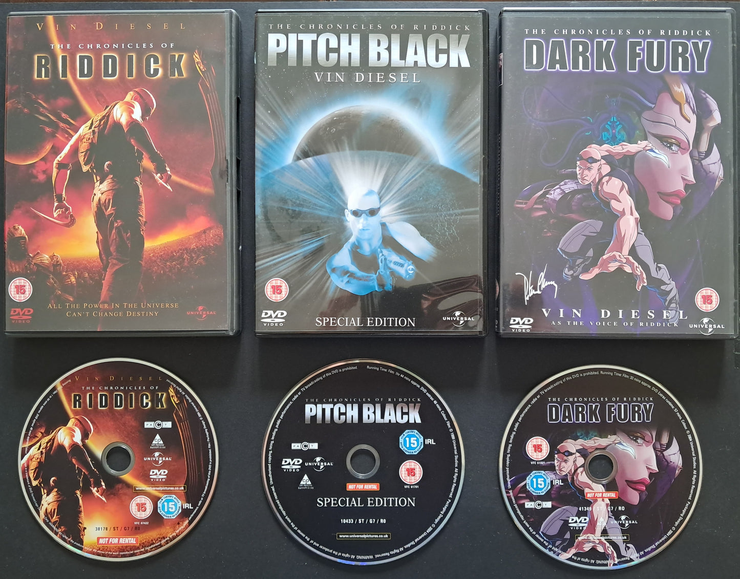 Pitch Black/ Riddick / Dark Fury Box Set