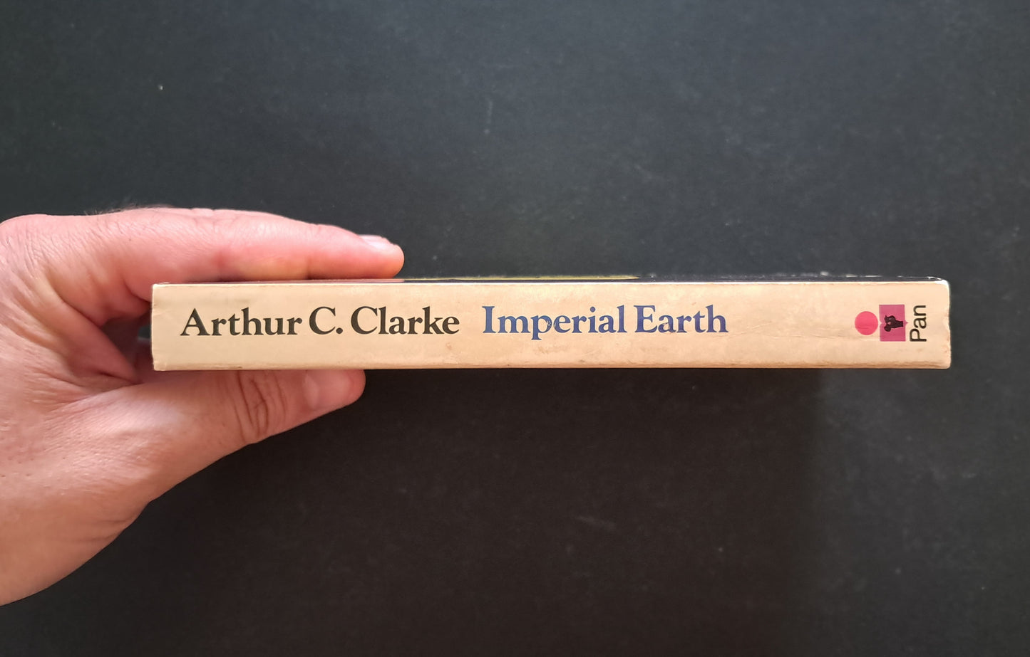 Imperial Earth Paperback (Arthur C. Clarke, PAN Publications, 1981)