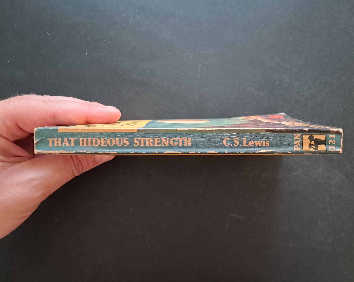 That Hideous Strength Paperback (C.S. Lewis, PAN Publications, 1955)