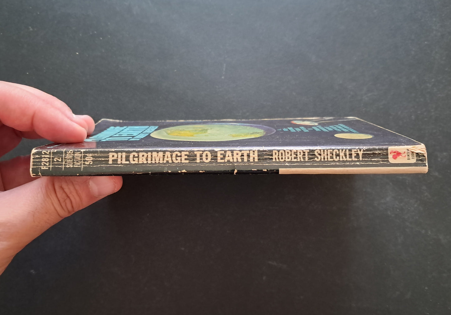 Pilgrimage to Earth Paperback (Robert Sheckley, Bantam Publications, 1964)